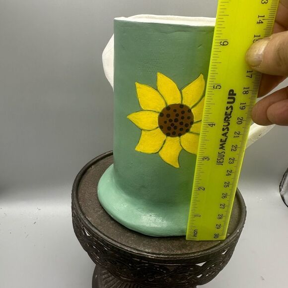 Handmade ceramics sunflower vase - Picture 4 of 7